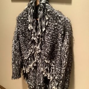 Ladies BOHO open front fringed sweater